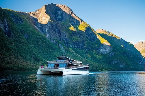 Cruzeiro no Nærøyfjorden