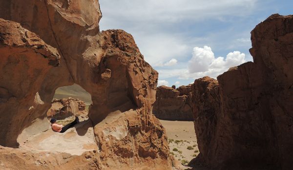 Formações rochosas do vale das rochas tour Uyuni