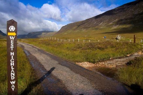 sinal da West Highland Way sinal da West Highland Way