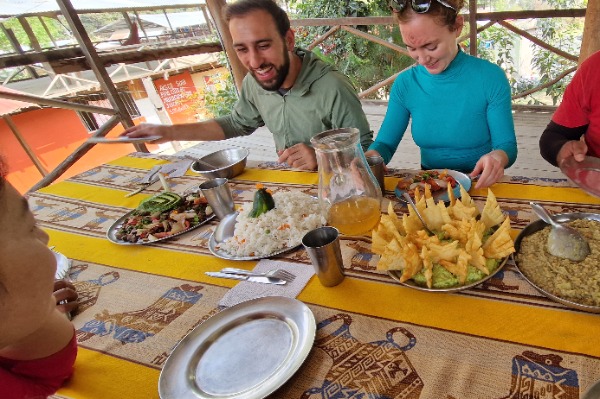 Parada para almoço em Salkantay