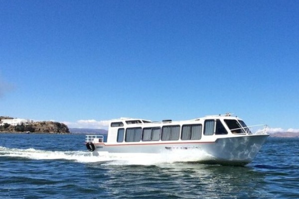 Ilha de Uros Titicaca Ilha flutuante de Uros no lago Titicaca