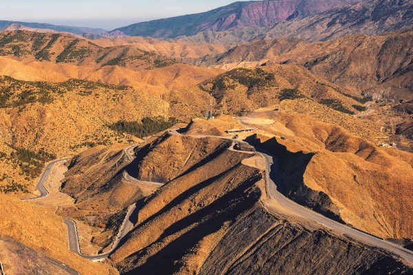Route über den Tizi-n’Tichka-Pass in Marokko Der Tizi-n’Tichka-Pass auf der 3-tägigen Marokko-Wüstentour