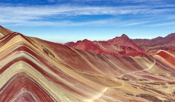 Der Berg Vinicunca während der Ausangate-Wanderung