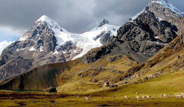 Szenerie des Camps während des Ausangate-Treks