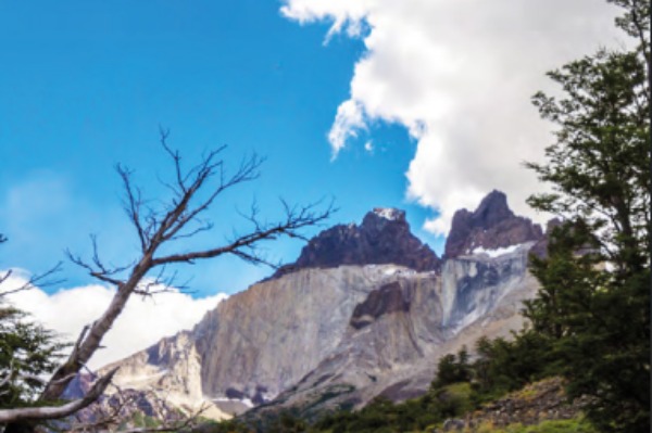 horn sector Trekking in the Cuernos Sector