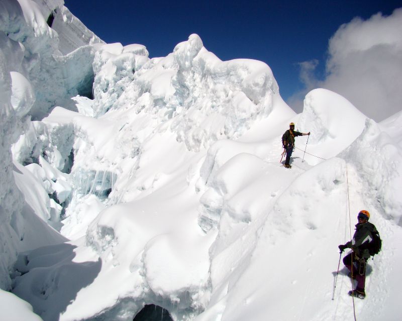cotopaxi climbing tours