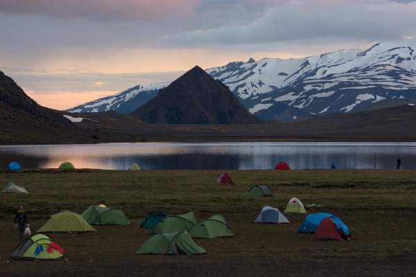 Camping Álftavatn at sunset