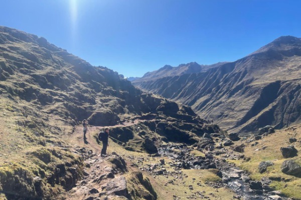 people in the lares valley