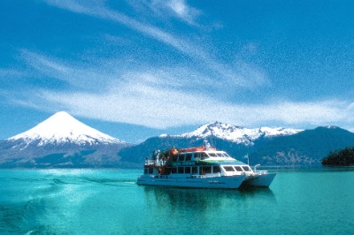 Andean Lakes Crossing Tour from Puerto Varas to Bariloche