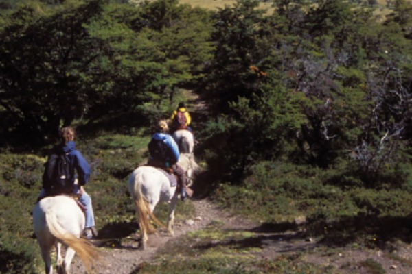 tour de la vallée enchantée randonnée équestre dans la vallée enchantée