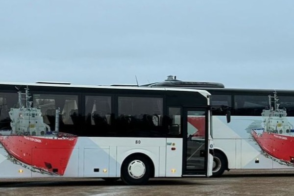 bus de transfert bus brise-glace