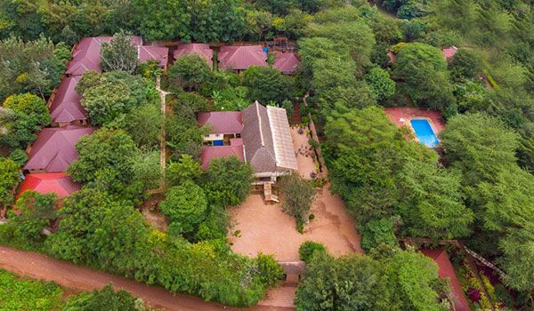 vista aerea Eileen's Trees Inn di Karatu