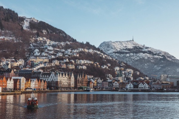 il ritorno del catamarano ritorno del catamarano a Bergen